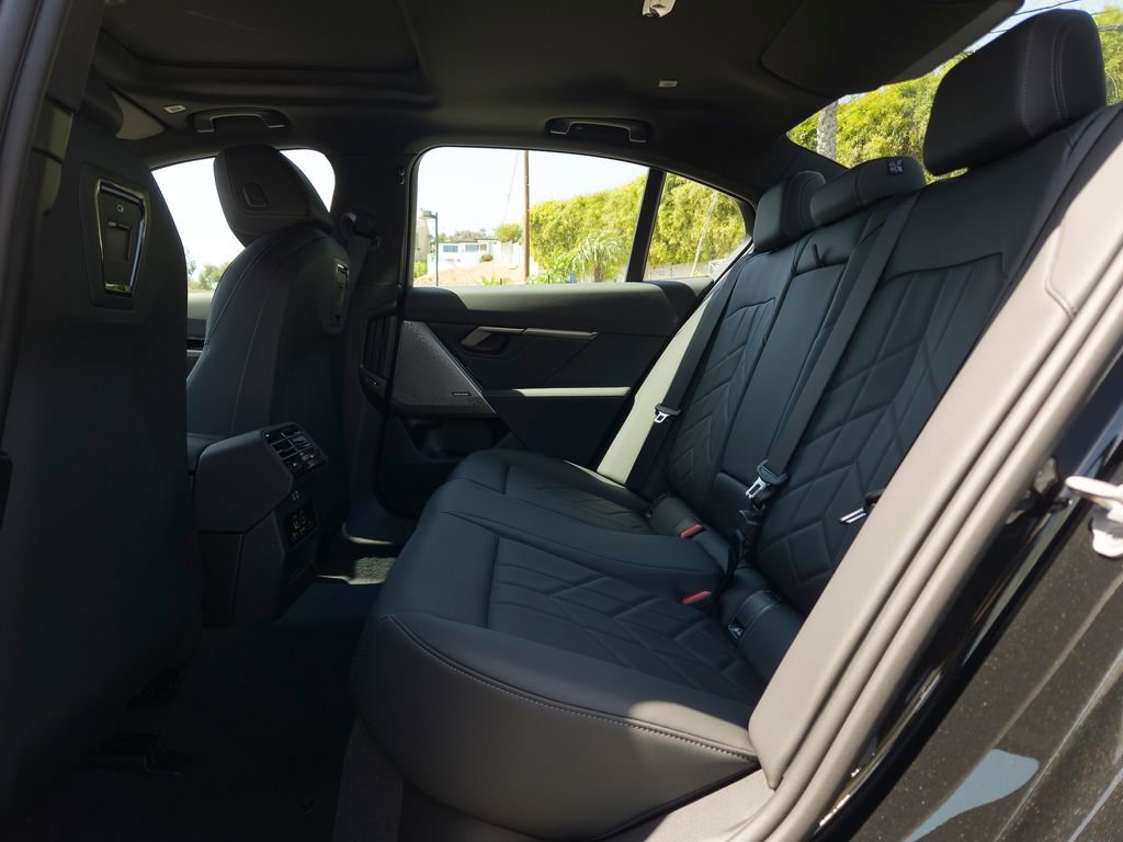 New 2026 BMW 530i w/ M Sport Package image 9