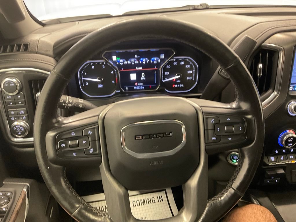 Used 2022 GMC Sierra 3500 Denali AWD/4WD image 7