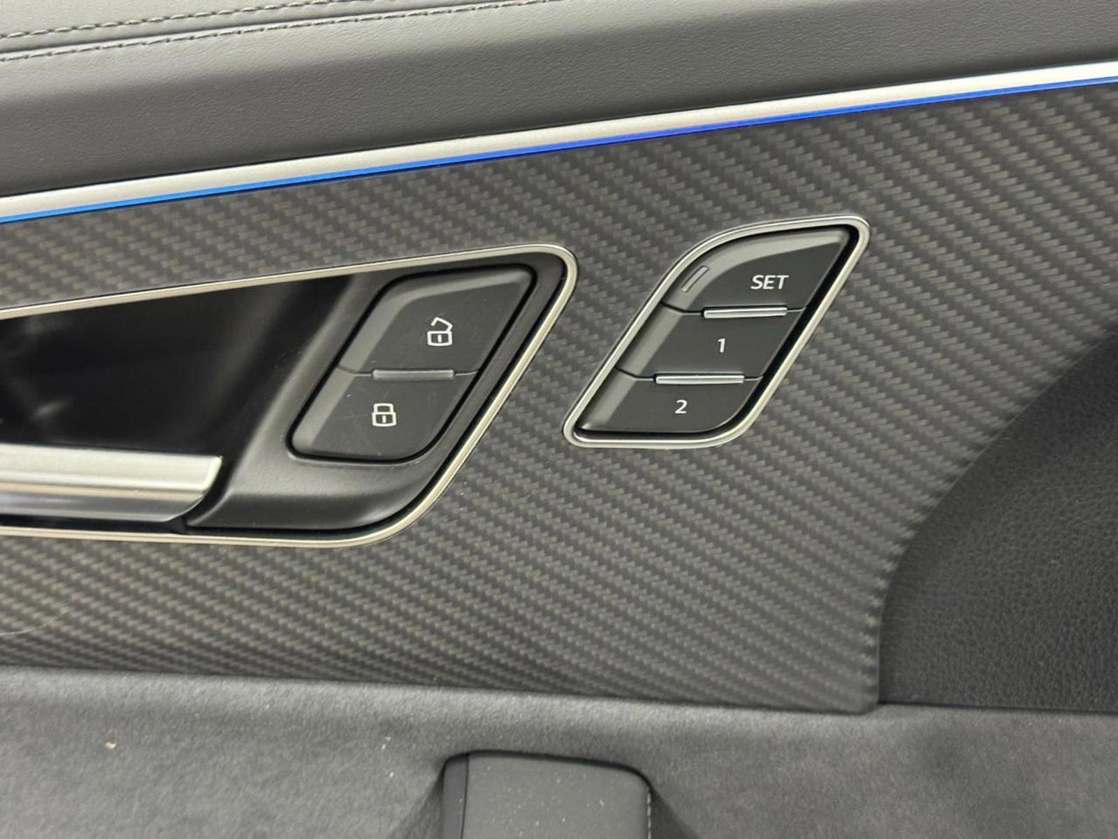 New 2026 Audi SQ8 Prestige image 25