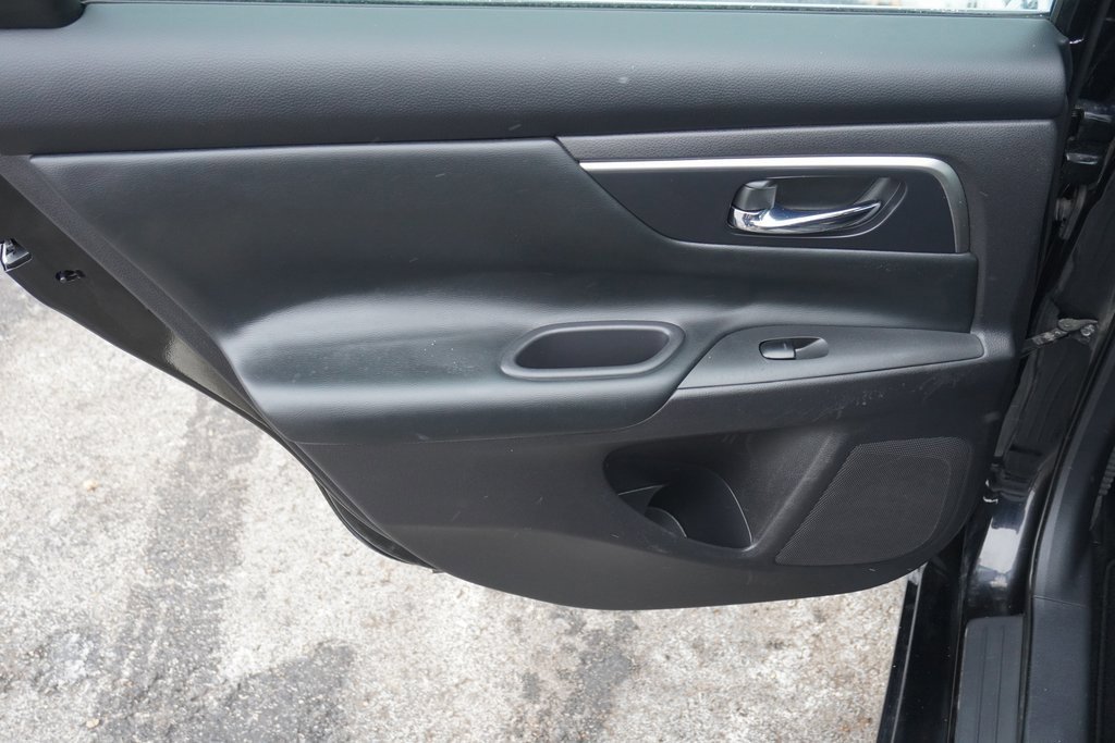 Used 2015 Nissan Altima 2.5 S w/ Special Edition Package image 20