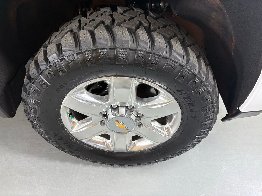 Used 2024 Chevrolet Silverado 3500 High Country w/ High Country Premium Package image 12