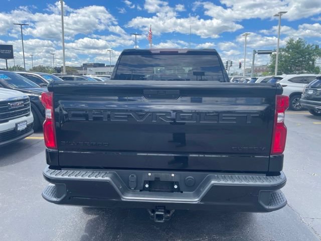 Used 2021 Chevrolet Silverado 1500 Custom w/ LPO, Dark Essentials Package AWD/4WD image 3