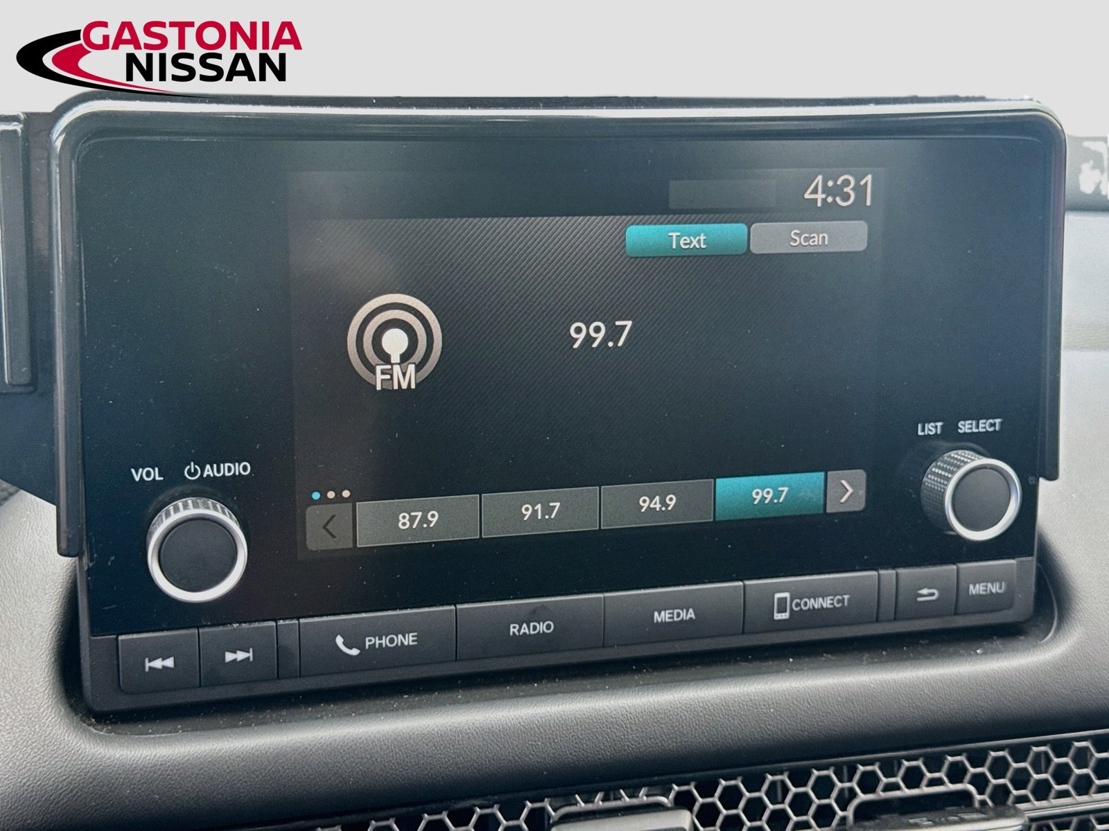 Used 2025 Honda HR-V Sport image 17