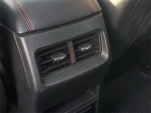 Certified 2024 Ford Edge ST-Line image 27