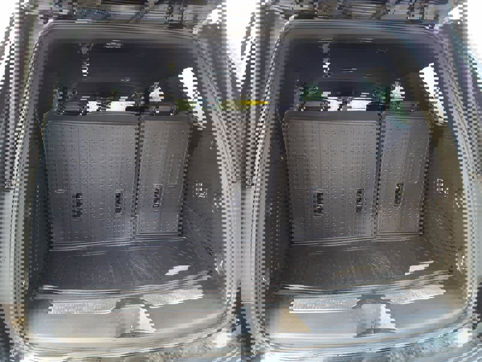 Certified 2023 Chevrolet Tahoe RST w/ RST Performance Edition image 13