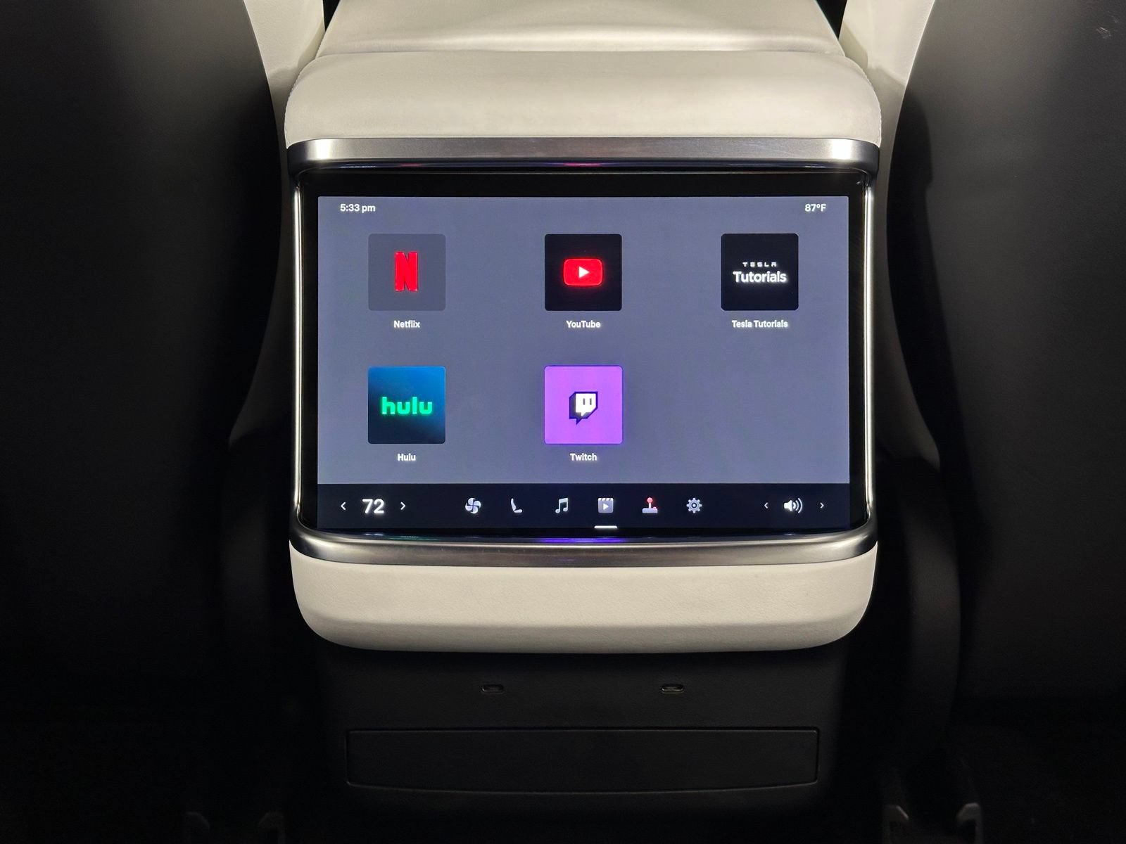 Used 2023 Tesla Model X AWD/4WD image 33