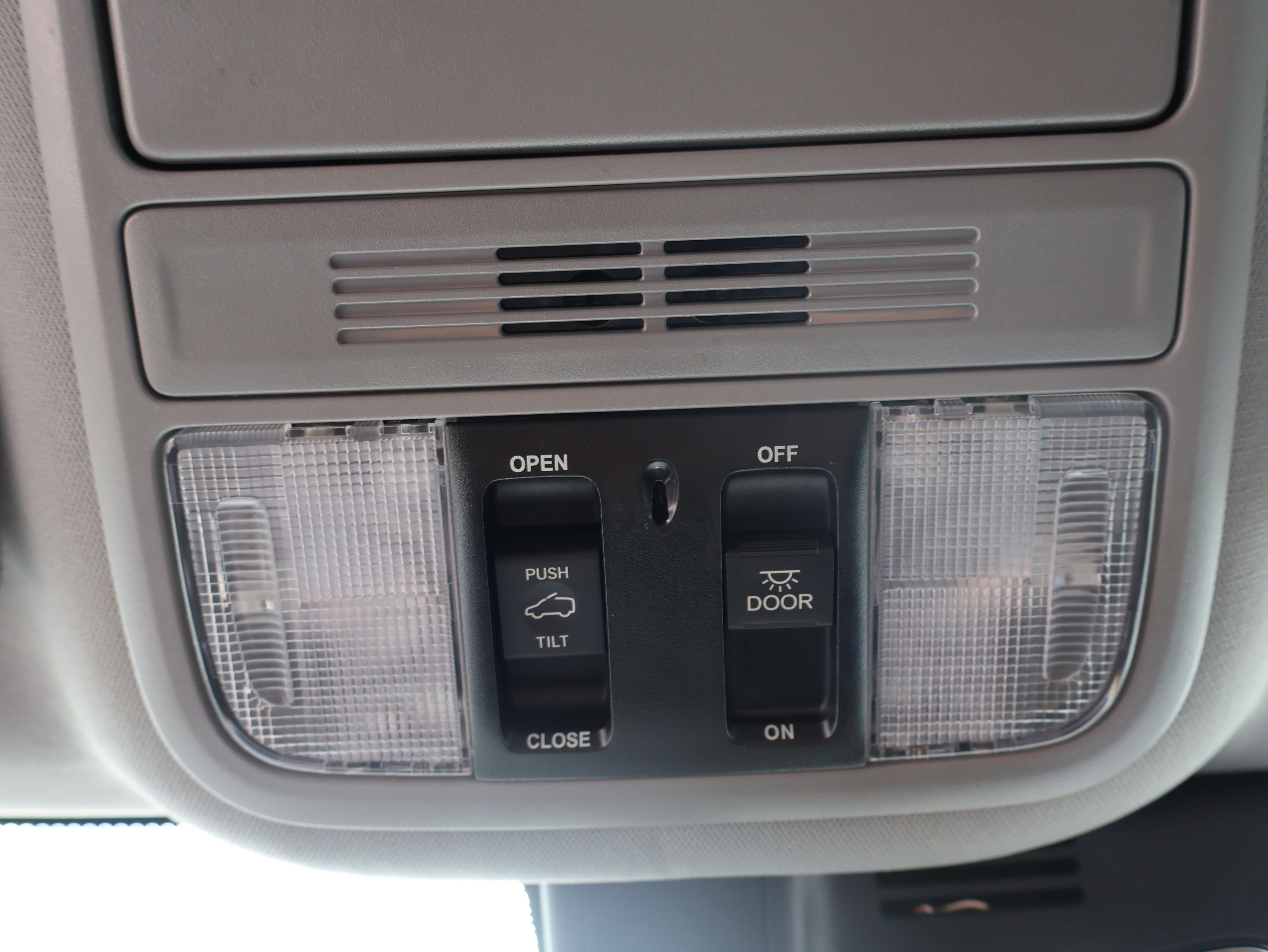 Used 2022 Honda Pilot Special Edition image 43