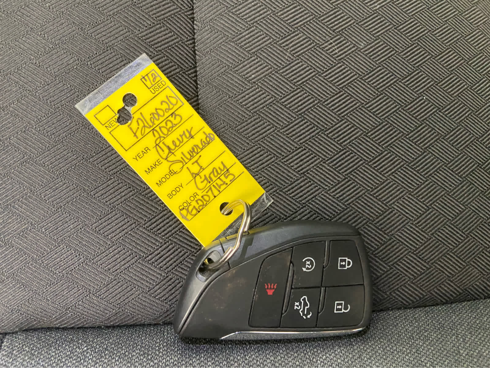 Used 2023 Chevrolet Silverado 1500 LT image 38