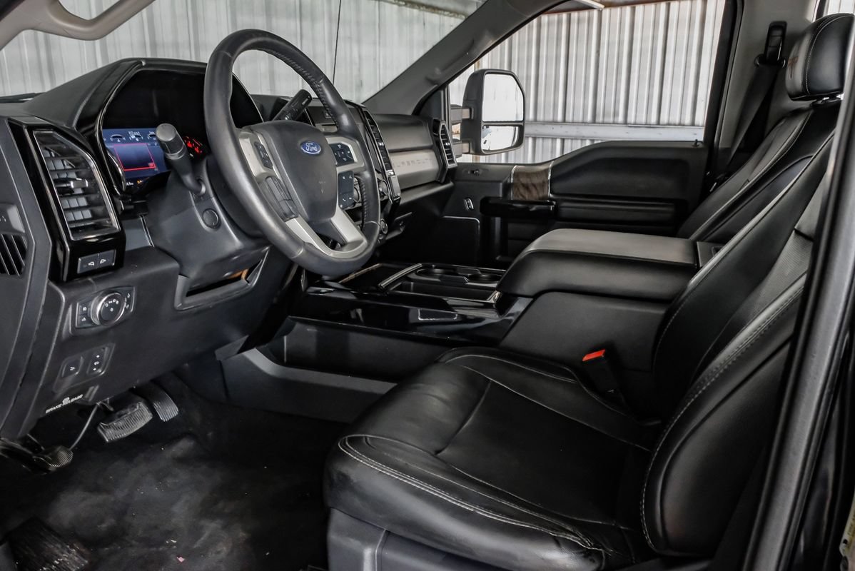 Used 2019 Ford F250 Lariat w/ Lariat Ultimate Package AWD/4WD image 14