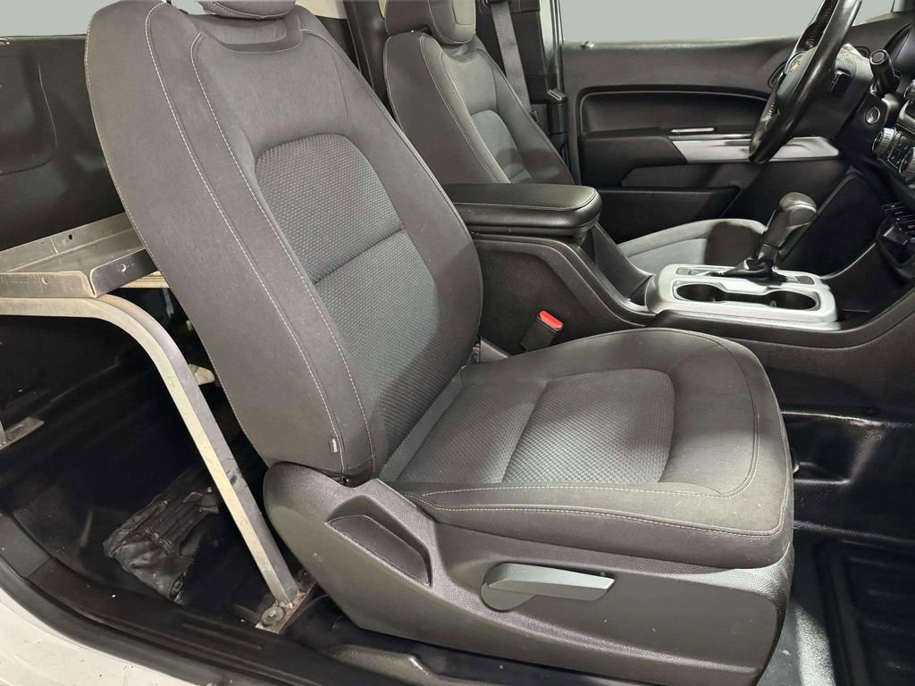 Used 2021 Chevrolet Colorado LT w/ Fleet Safety Package AWD/4WD image 25