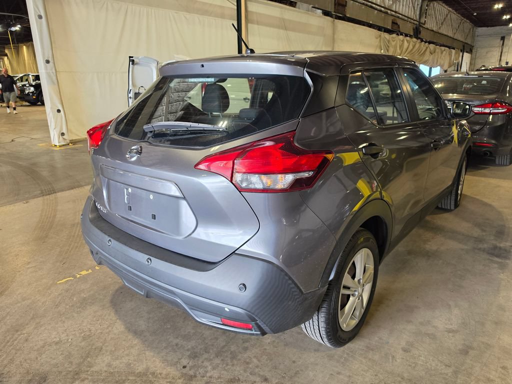 Used 2020 Nissan Kicks S FWD image 2