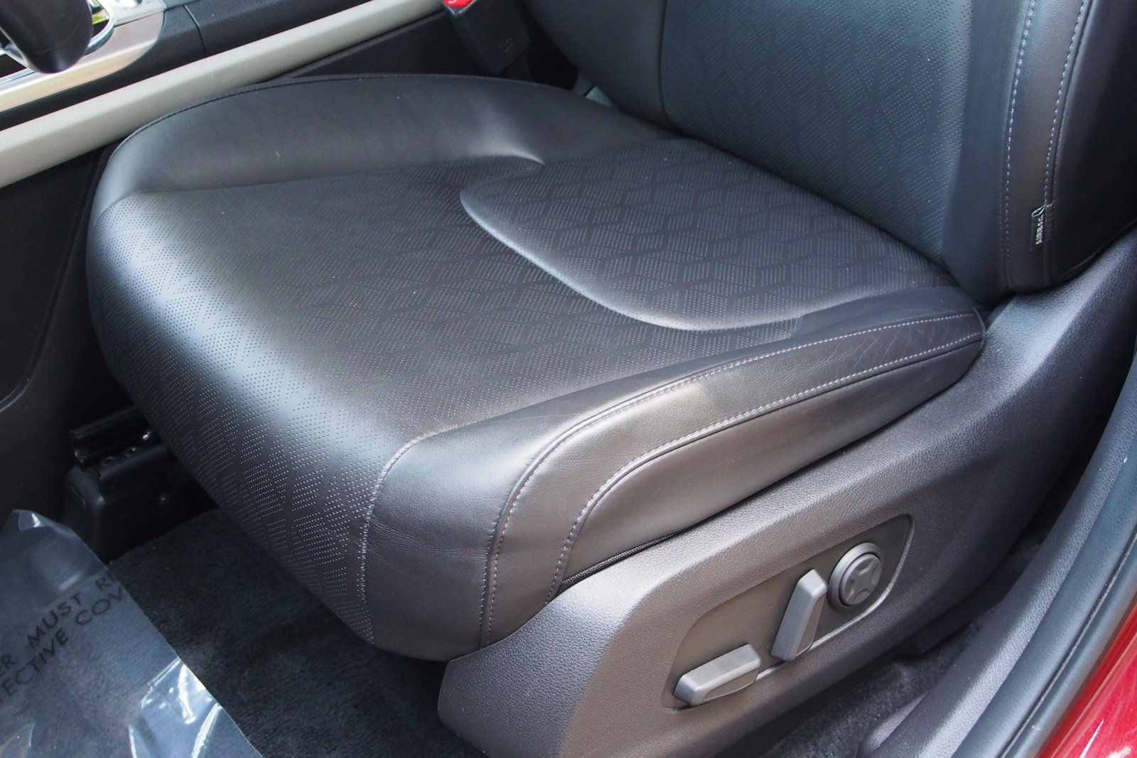 Used 2023 Kia Carnival SX FWD image 18