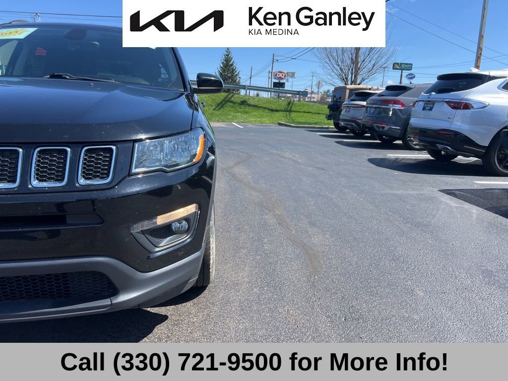 Used 2018 Jeep Compass Latitude w/ Popular Equipment Group image 19