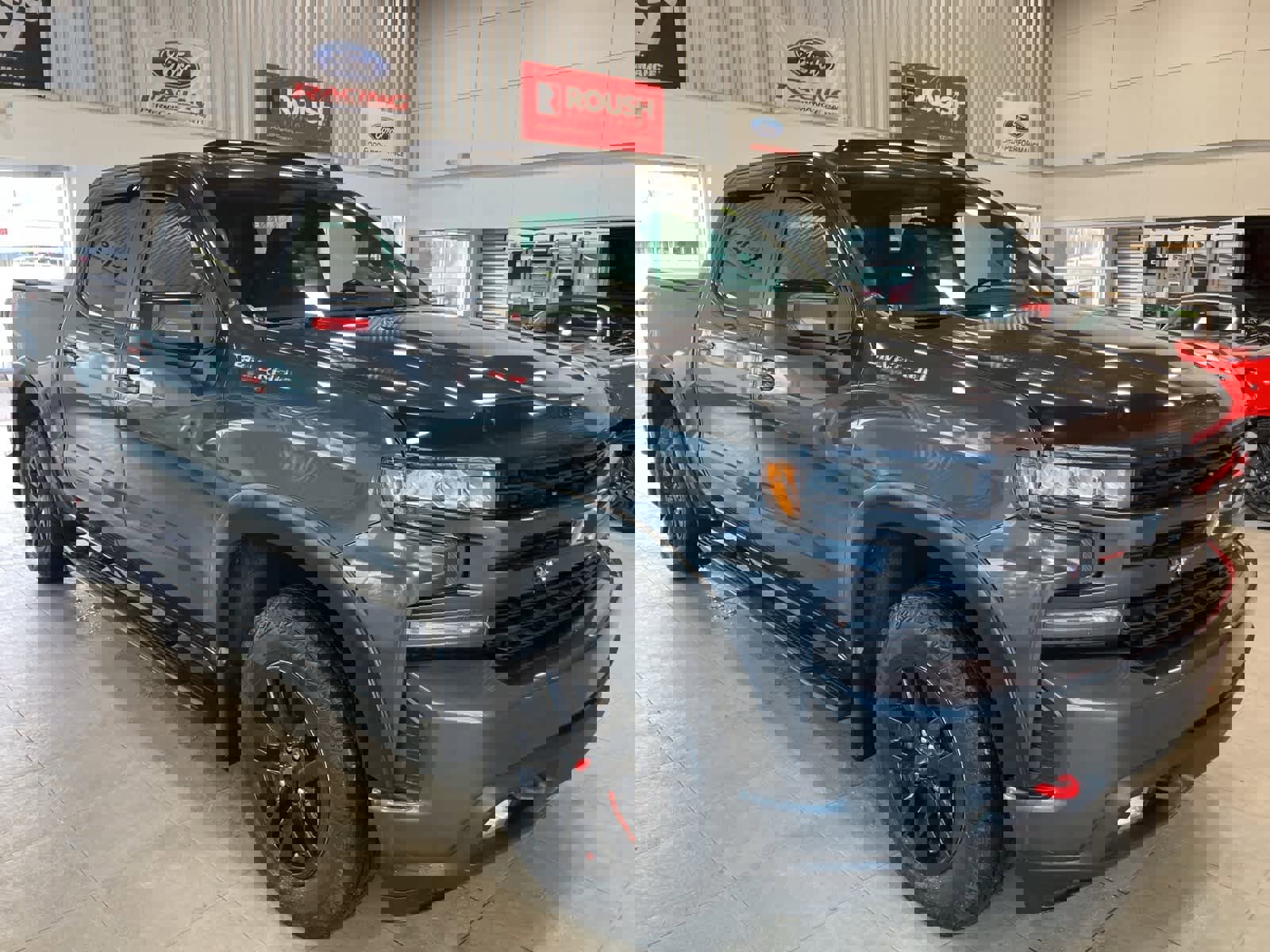 Used 2019 Chevrolet Silverado 1500 RST image 3