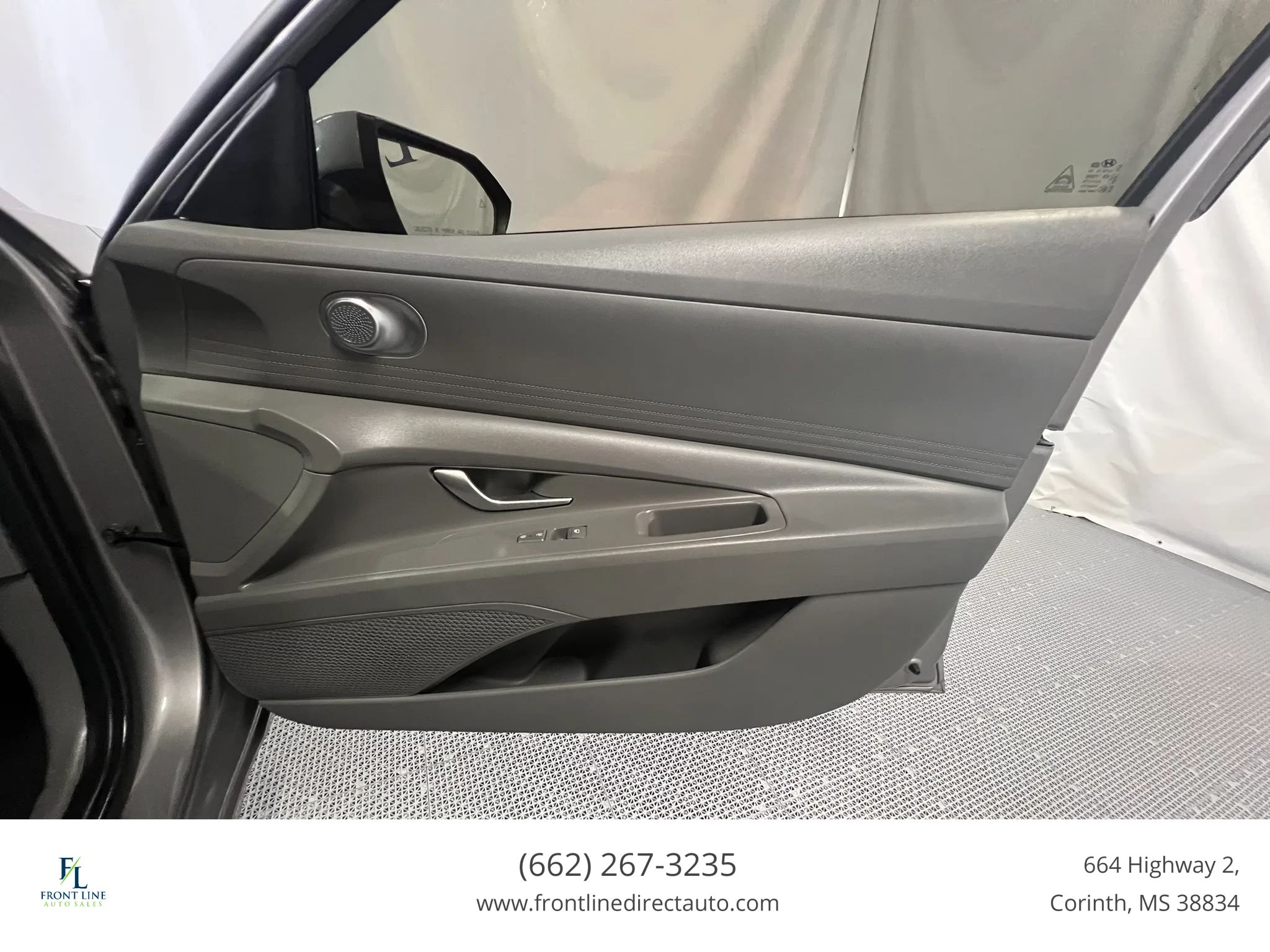 Used 2023 Hyundai Elantra SE FWD image 20