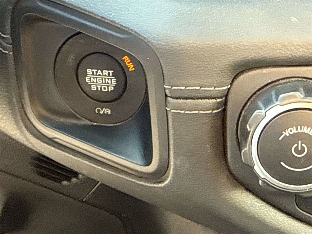 Used 2024 Jeep Wrangler Unlimited Rubicon 4xe image 37