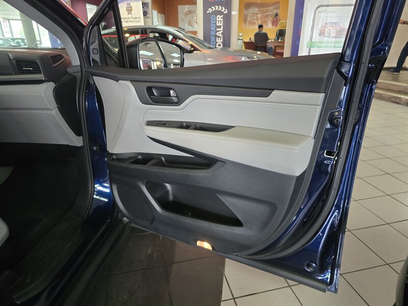 Used 2023 Honda Odyssey EX-L image 12