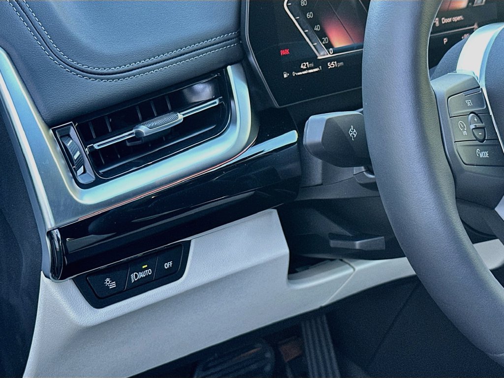 New 2027 BMW X1 xDrive28i AWD/4WD image 10