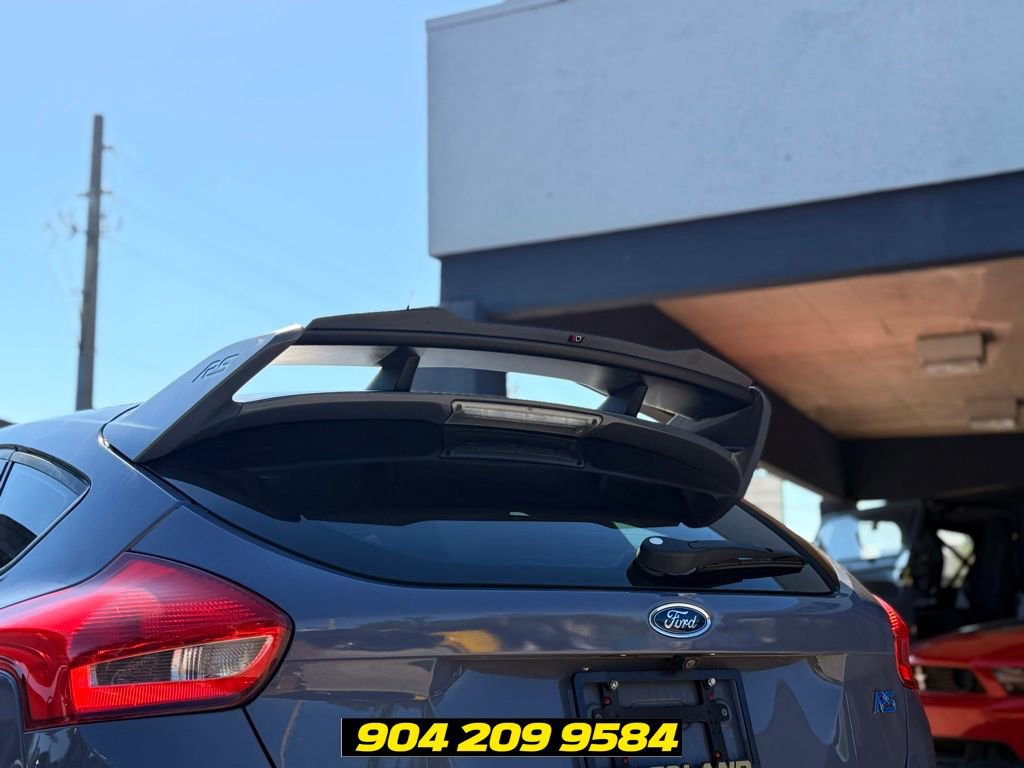 Used 2017 Ford Focus RS AWD/4WD image 17