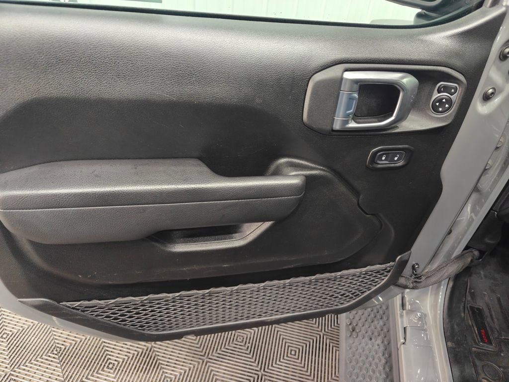 Used 2022 Jeep Wrangler Unlimited Sport image 46