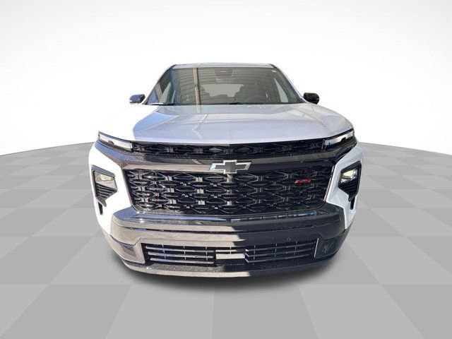 New 2026 Chevrolet Traverse RS w/ LPO, Floor Liner Package image 2