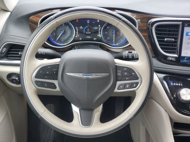 Used 2021 Chrysler Pacifica Limited image 35