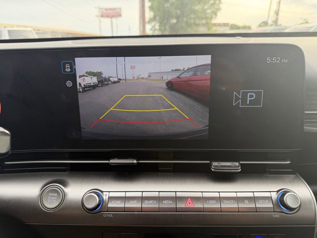 Used 2025 Hyundai Kona SEL AWD/4WD image 31