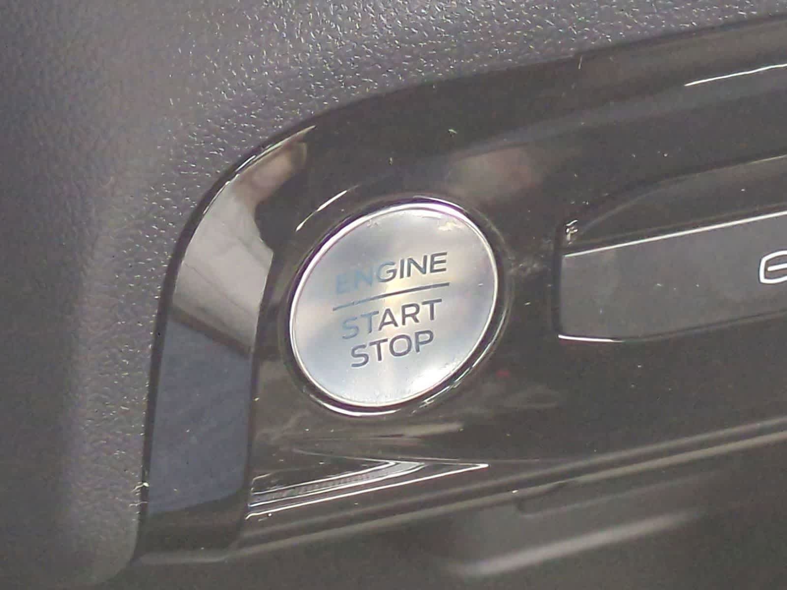 New 2026 Ford Escape ST-Line Select w/ Tech Pack #1 AWD/4WD image 24