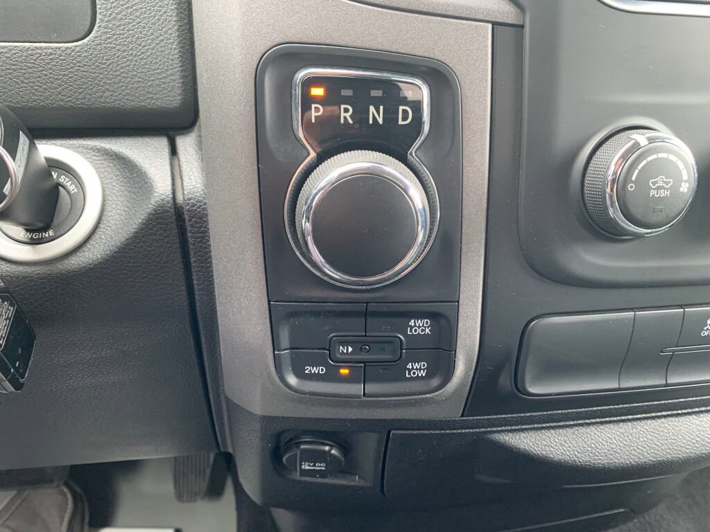 Used 2017 RAM 1500 Express AWD/4WD image 15