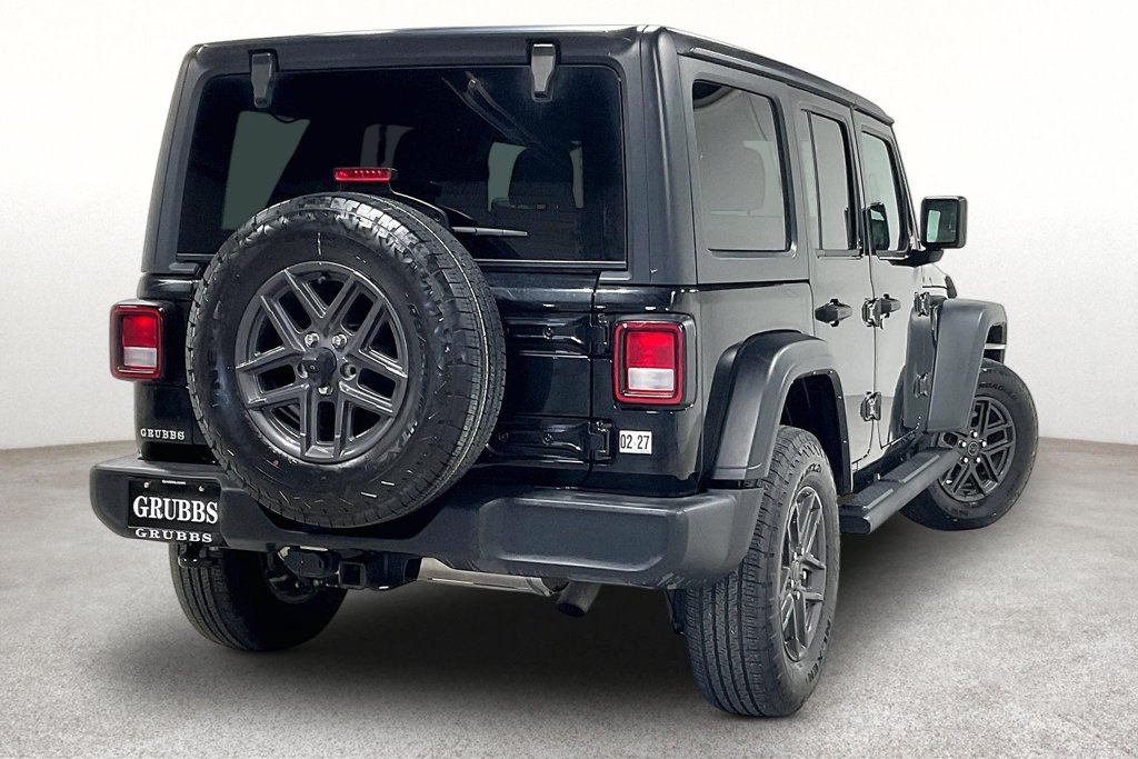 Used 2024 Jeep Wrangler Unlimited Sport AWD/4WD image 2