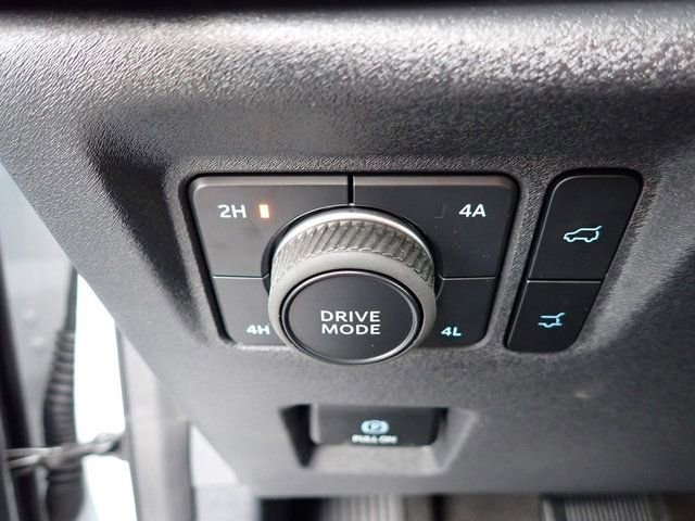 Certified 2025 Ford Expedition Active AWD/4WD image 26