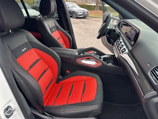 Used 2025 Mercedes-Benz GLE 53 AMG 4MATIC image 18