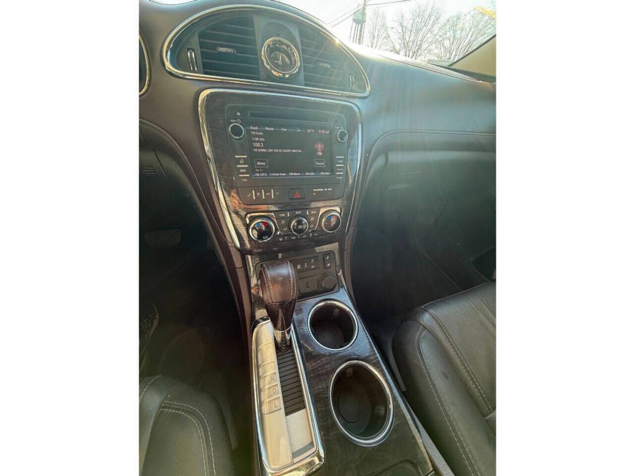 Used 2015 Buick Enclave Leather FWD image 16