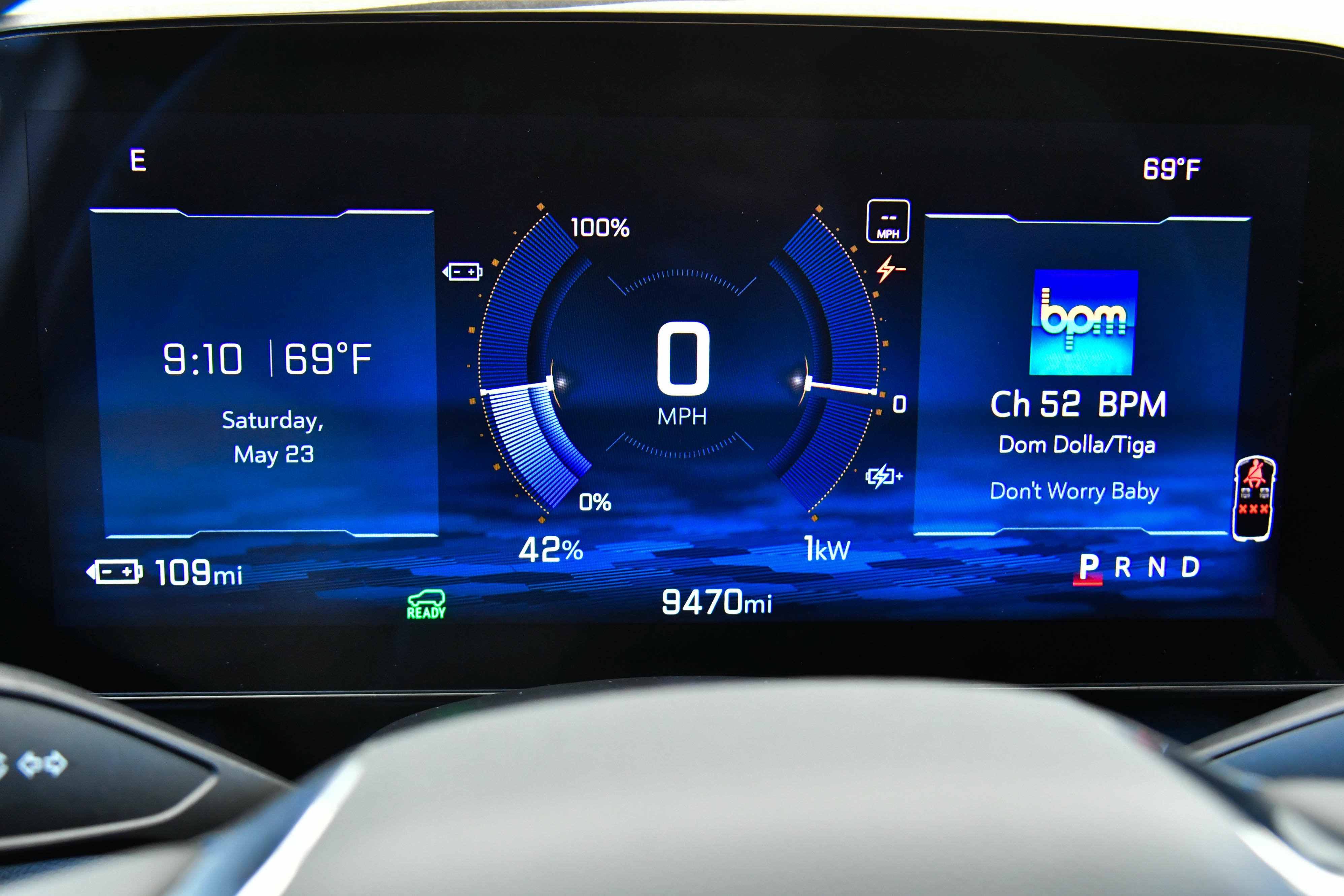 Used 2024 Chevrolet Equinox EV LT FWD image 37