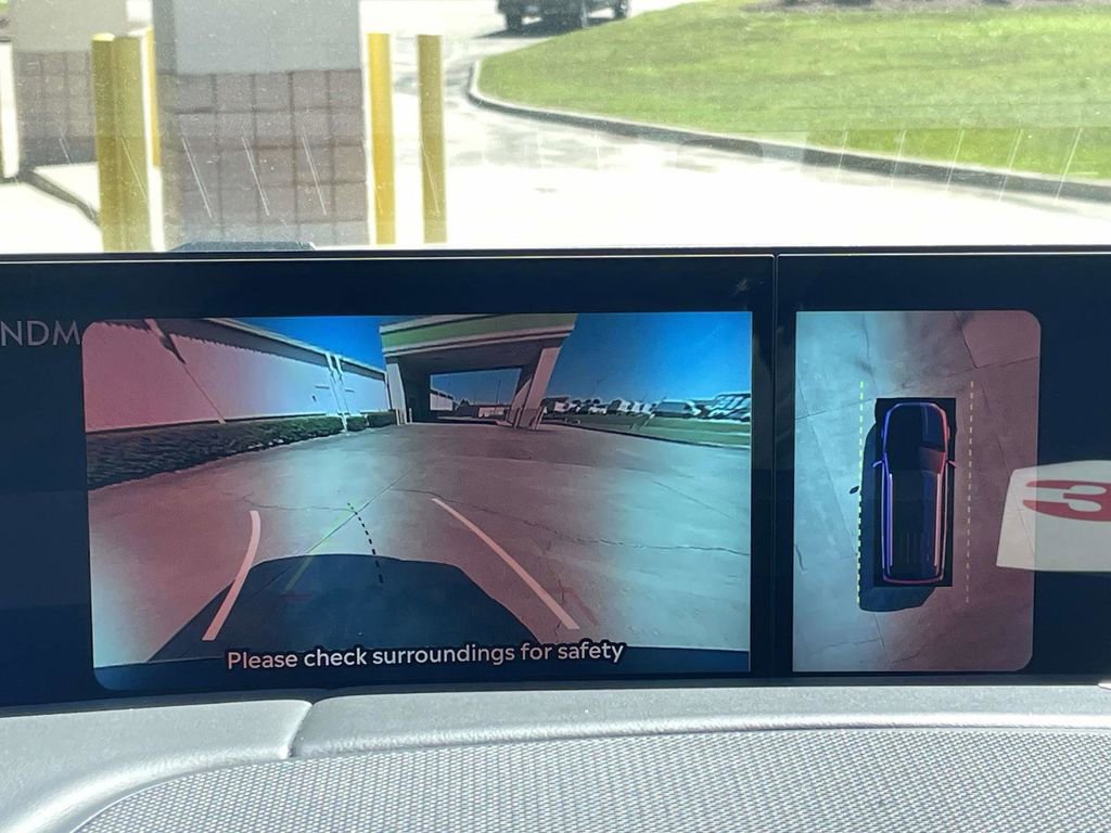 New 2026 Lincoln Navigator L Black Label image 19