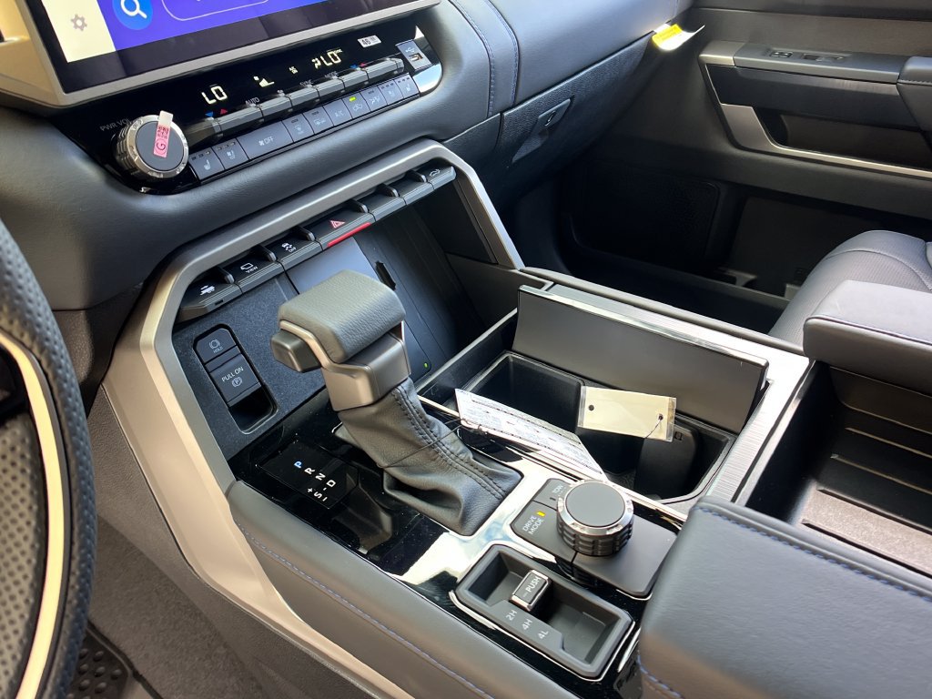 New 2026 Toyota Tundra Platinum AWD/4WD image 20