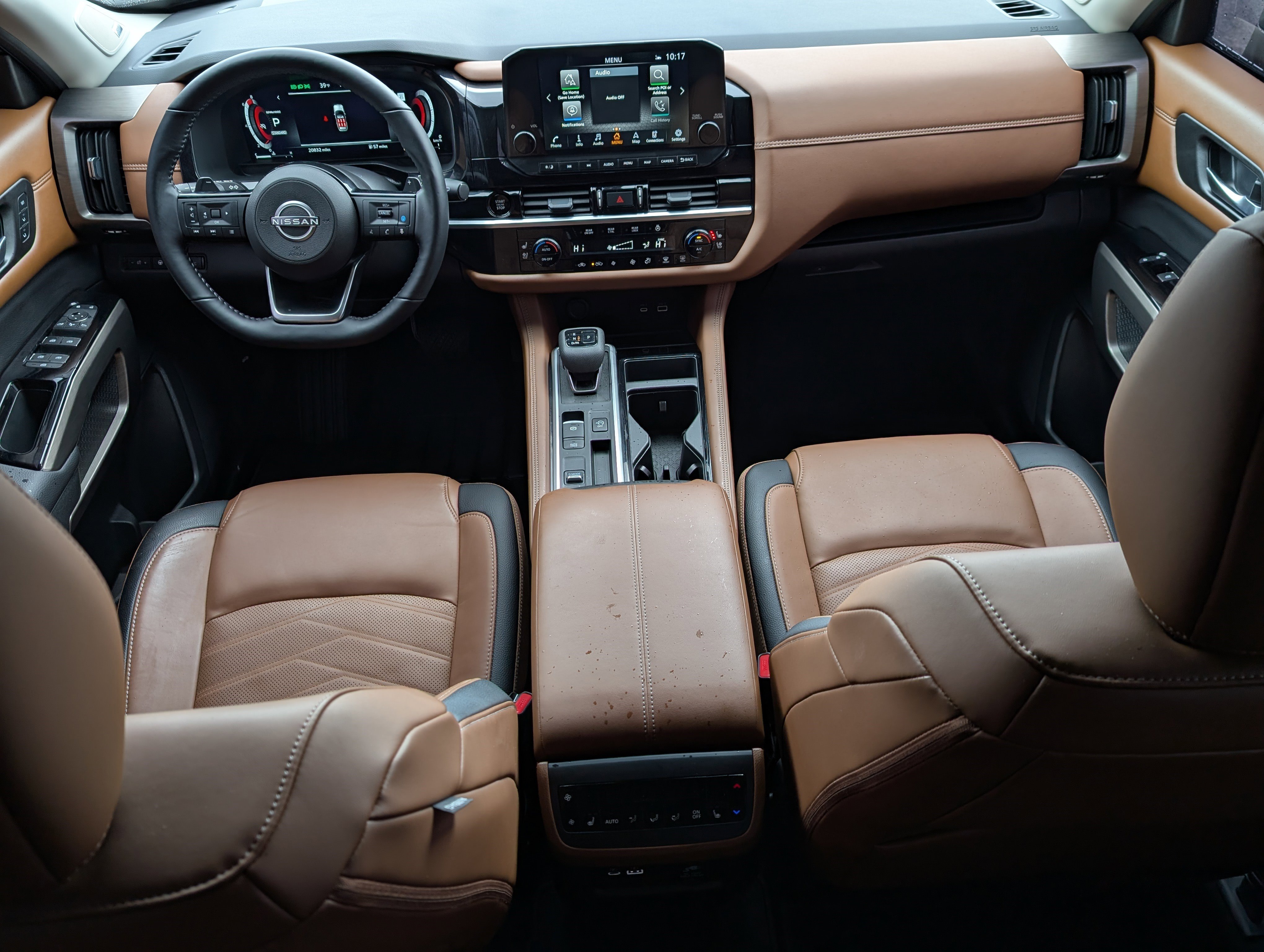 Used 2025 Nissan Pathfinder Platinum w/ Cargo Package image 23