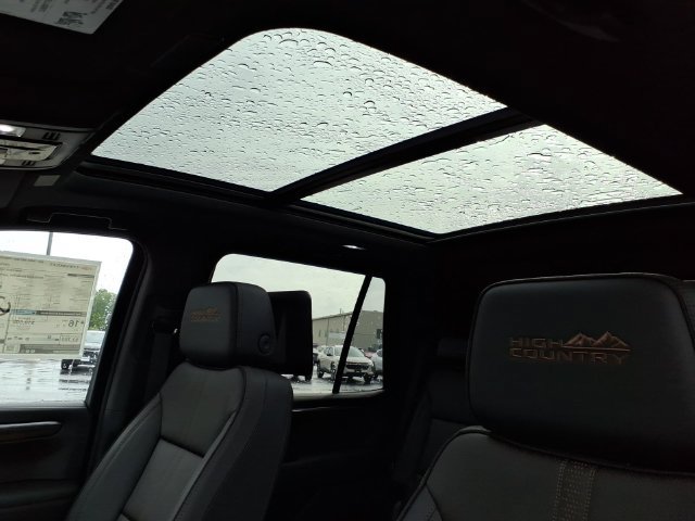 New 2027 Chevrolet Tahoe High Country AWD/4WD image 8
