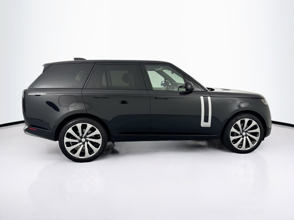 Certified 2025 Land Rover Range Rover Autobiography AWD/4WD image 4
