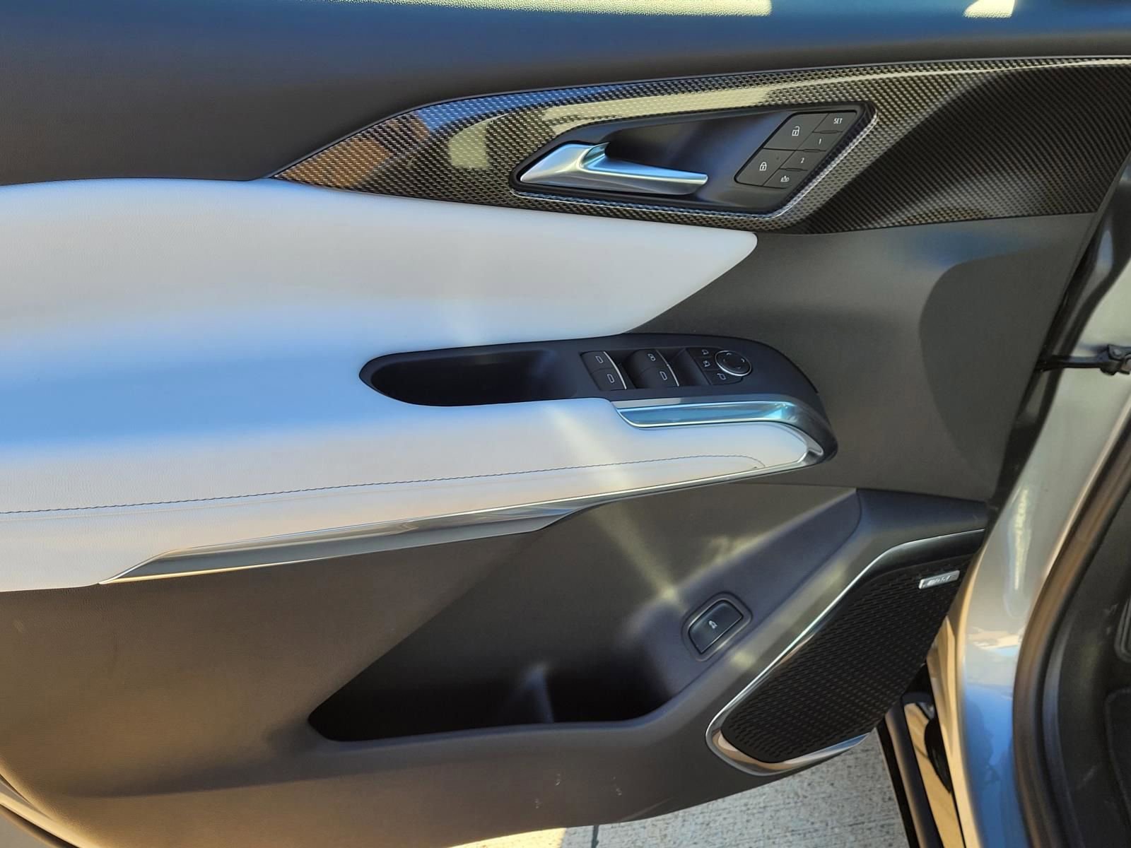 New 2026 Chevrolet Traverse High Country image 14