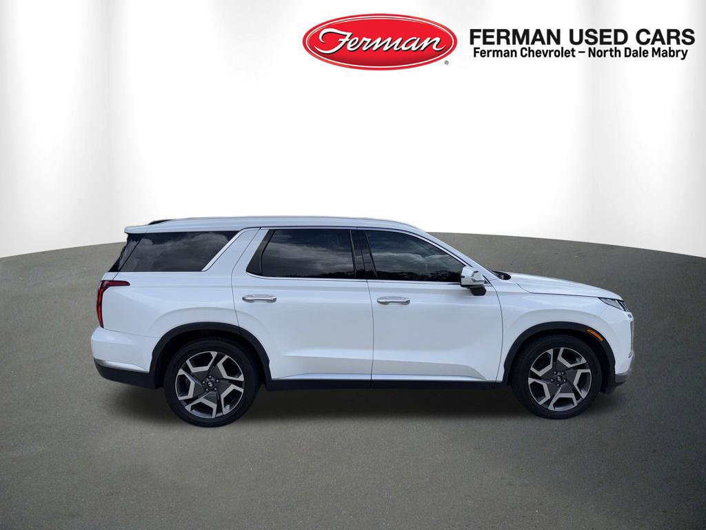 Used 2023 Hyundai Palisade SEL AWD/4WD image 2