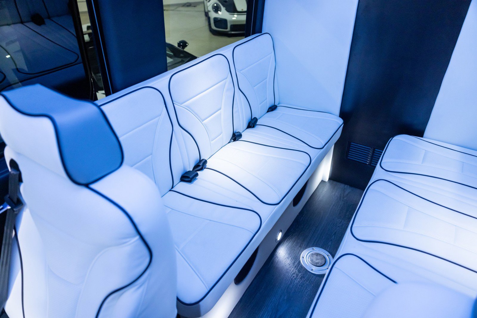 Used 2025 Mercedes-Benz Sprinter 3500 image 31