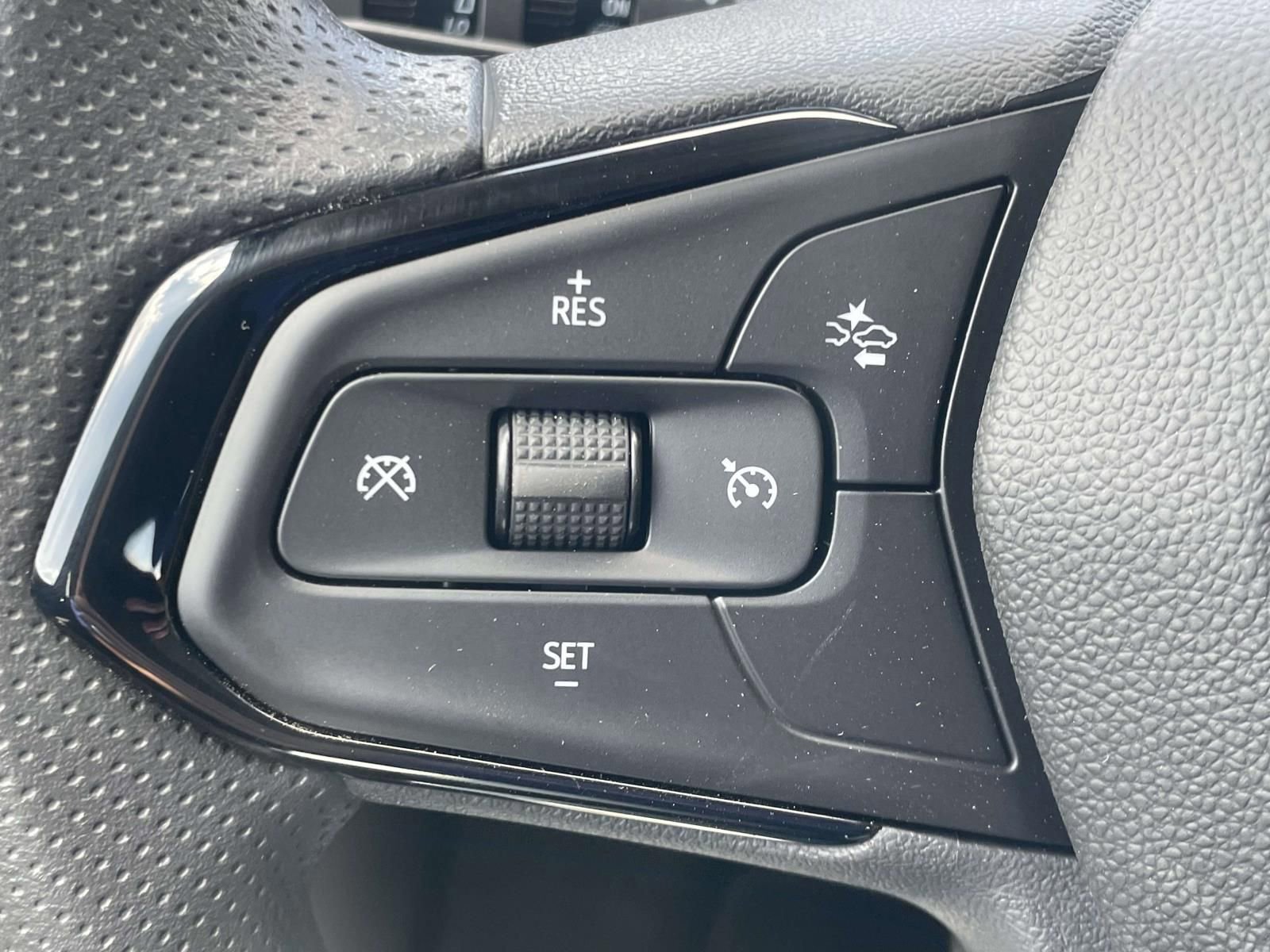 New 2027 Chevrolet Bolt LT FWD image 15