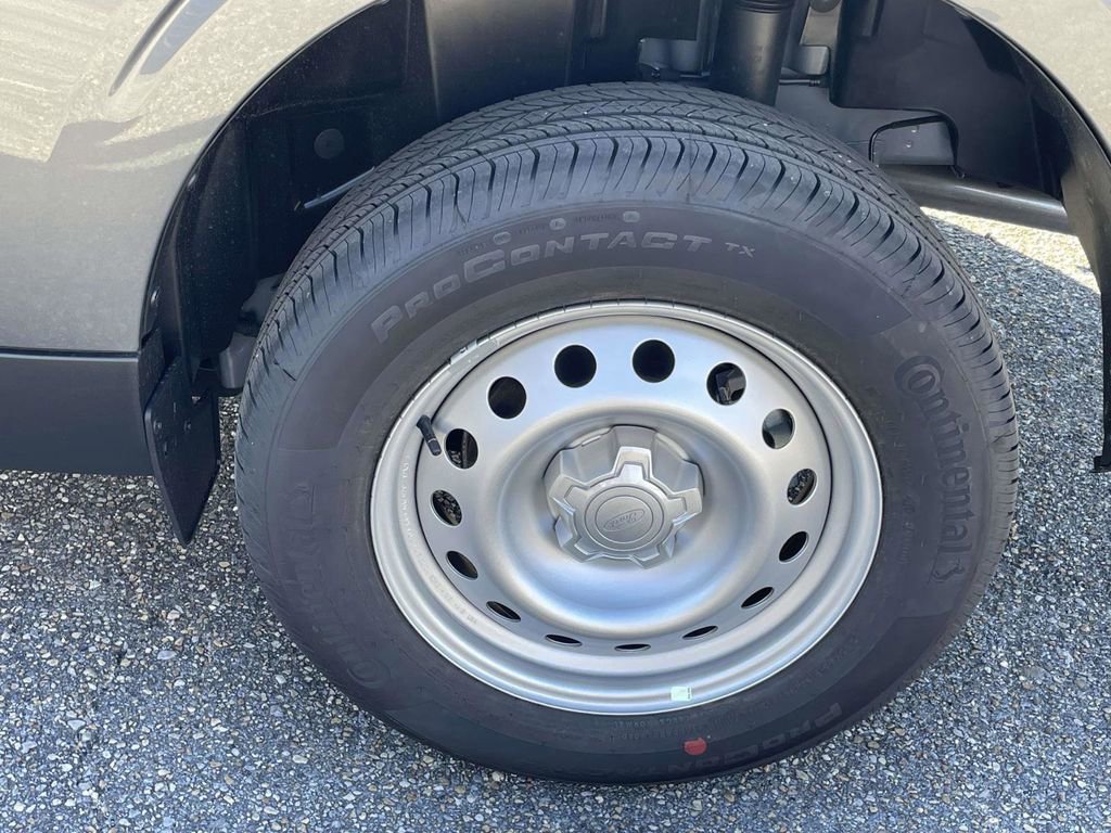 New 2026 Ford Maverick XL FWD image 9