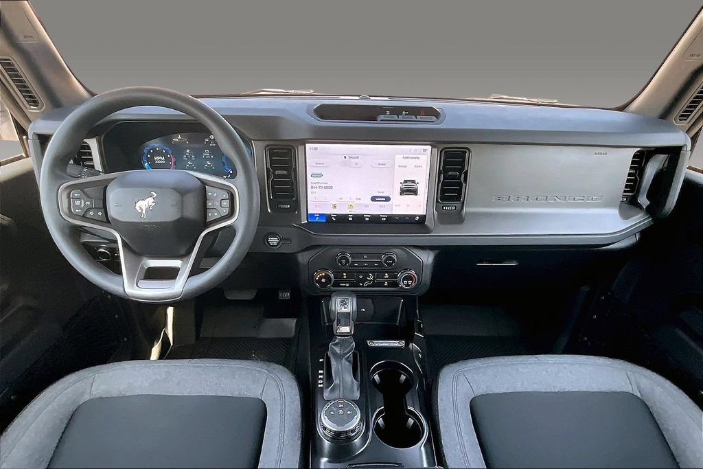 Used 2025 Ford Bronco 2-Door AWD/4WD image 9