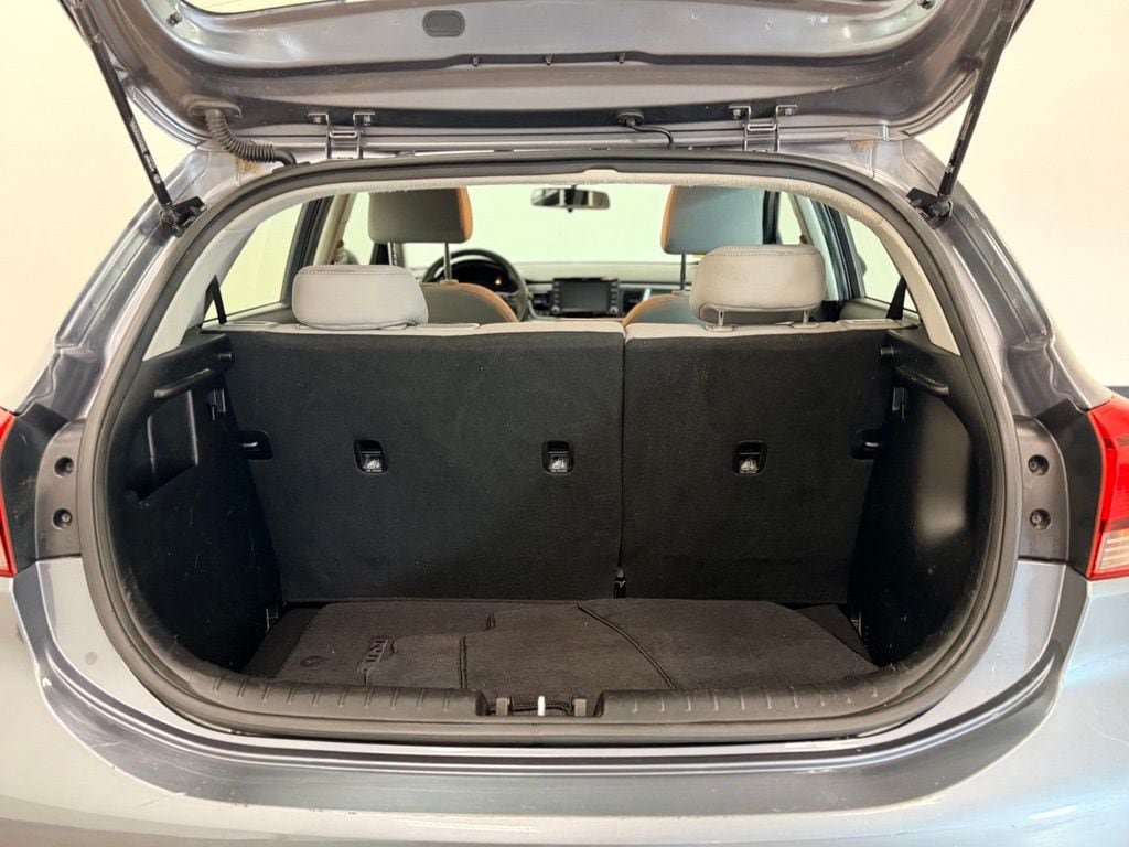 Used 2019 Kia Rio S FWD image 6