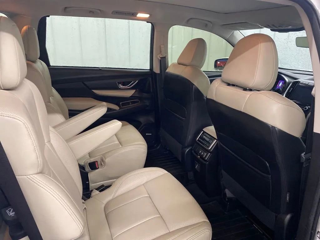 Used 2020 Subaru Ascent Limited w/ Technology Package image 9