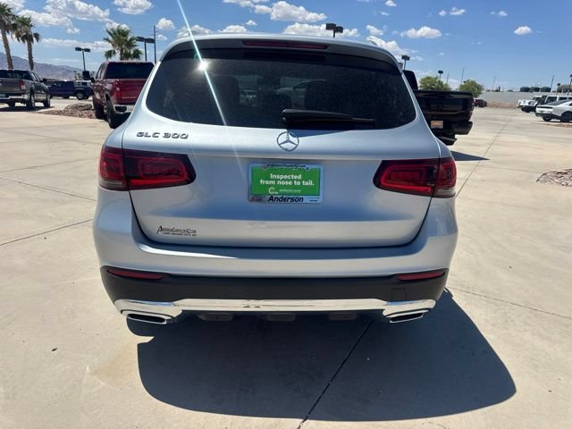 Used 2021 Mercedes-Benz GLC 300 image 4