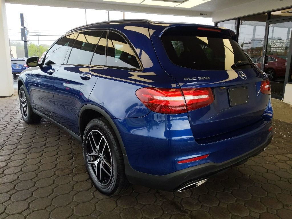 Used 2019 Mercedes-Benz GLC 300 4MATIC image 10