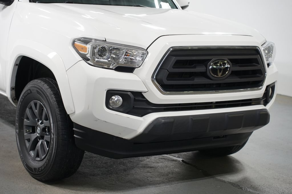 Certified 2023 Toyota Tacoma SR5 RWD image 4